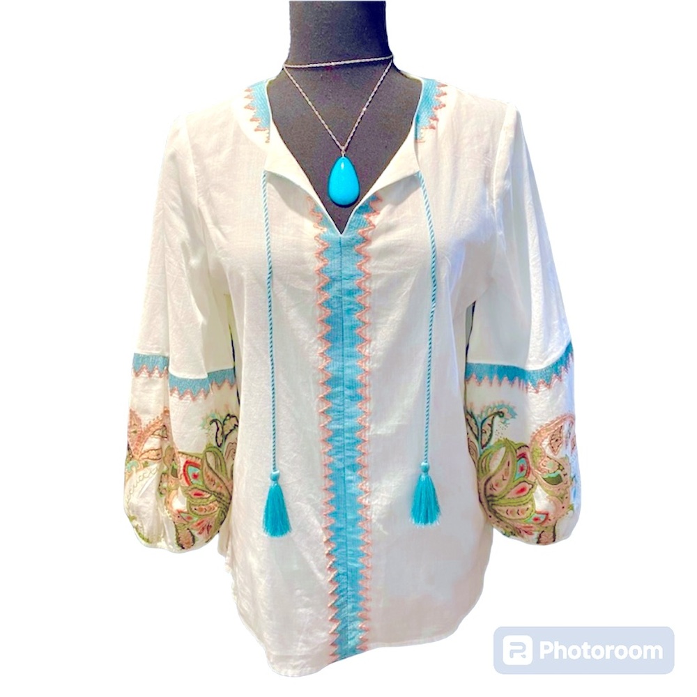 Chico's White and Blue Embroidered Top
NWOT
